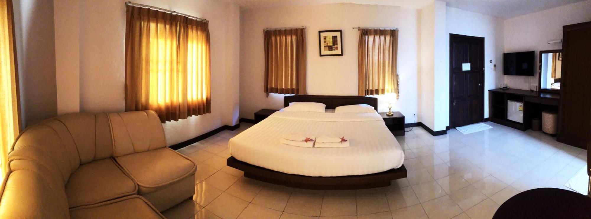 Areena Resort And Hotel Uttaradit Esterno foto